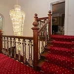 Beechgrove Manor