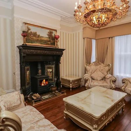 Holiday home Beechgrove Manor