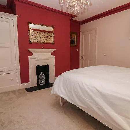 Beechgrove Manor *