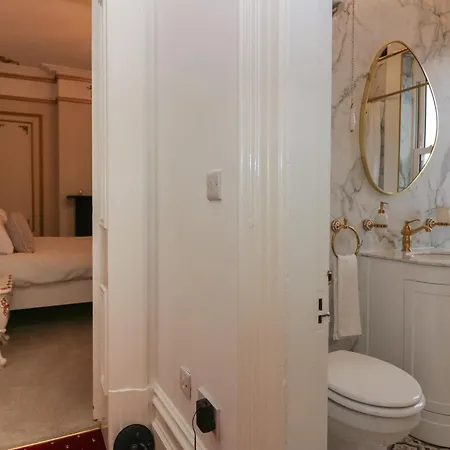 Beechgrove Manor Holiday home *