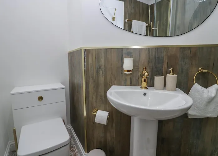 Beechgrove Manor * Workington