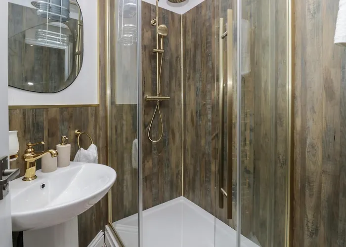 Beechgrove Manor * Workington